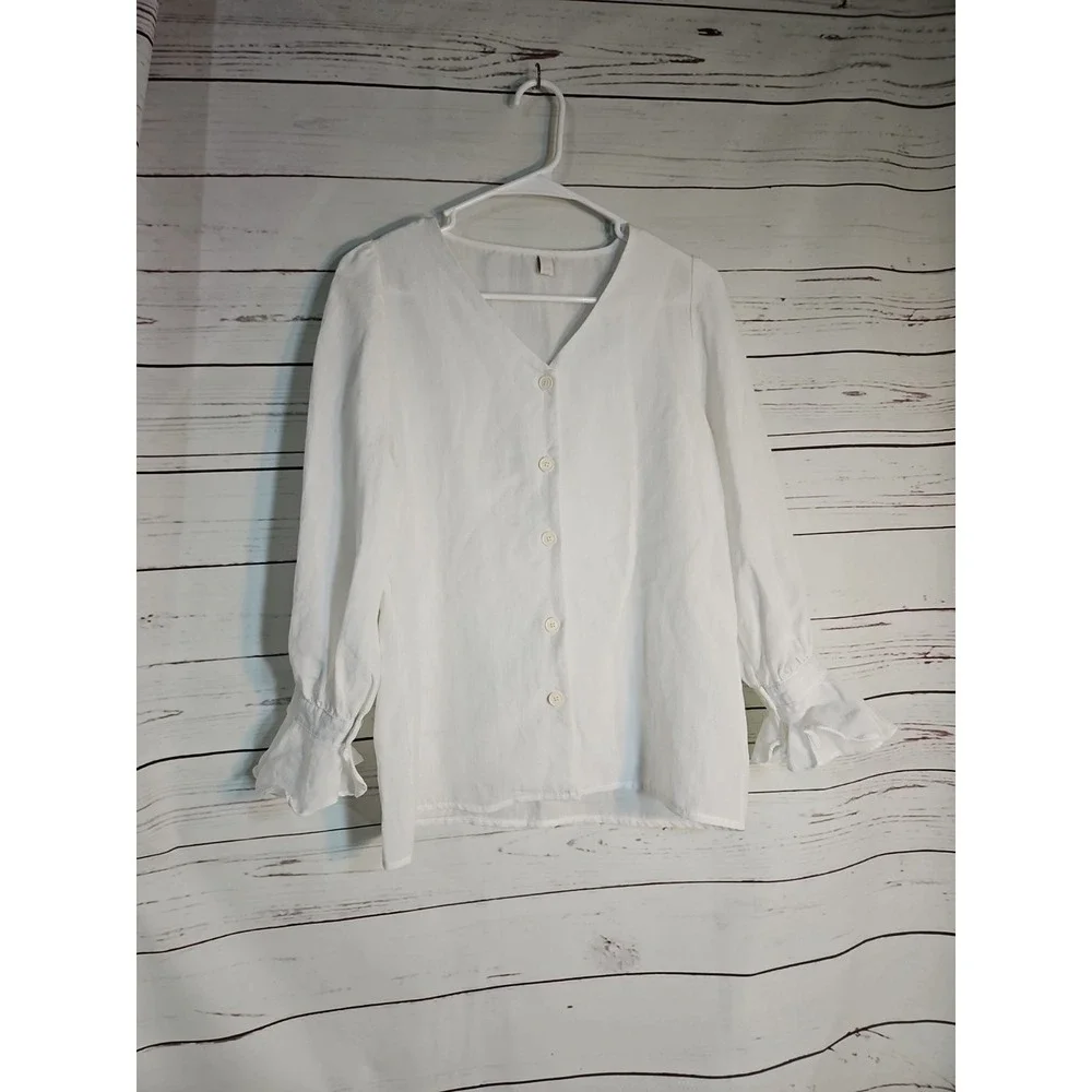 T.W2 White V-Neck Button Down Blouse Long‎ Sleeve Ruffle Cuff Top Womens M
